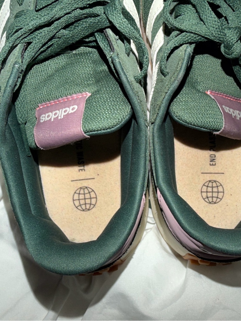 Adidas Sz 9 Men/10.5 Women/Retro Green-Casual Running Shoes-Excellent Condition - Picture 5 of 11
